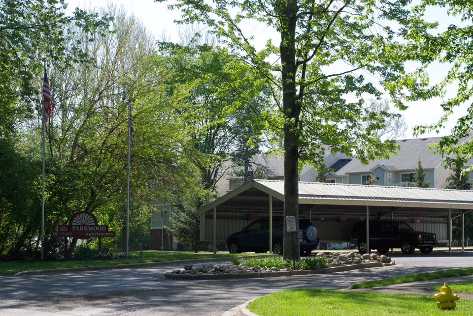 Parkwood Apartments